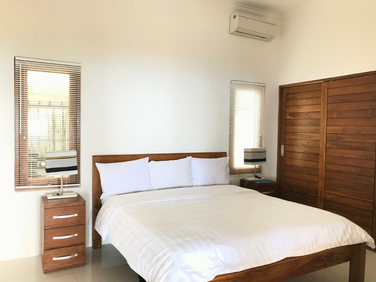 Villa Putih Lovina Esterno foto