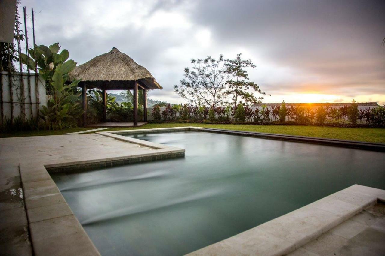 Villa Putih Lovina Esterno foto