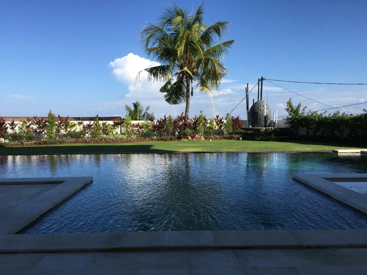 Villa Putih Lovina Esterno foto