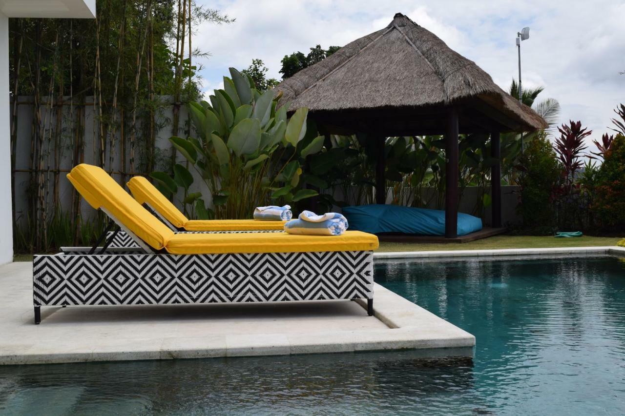 Villa Putih Lovina Esterno foto